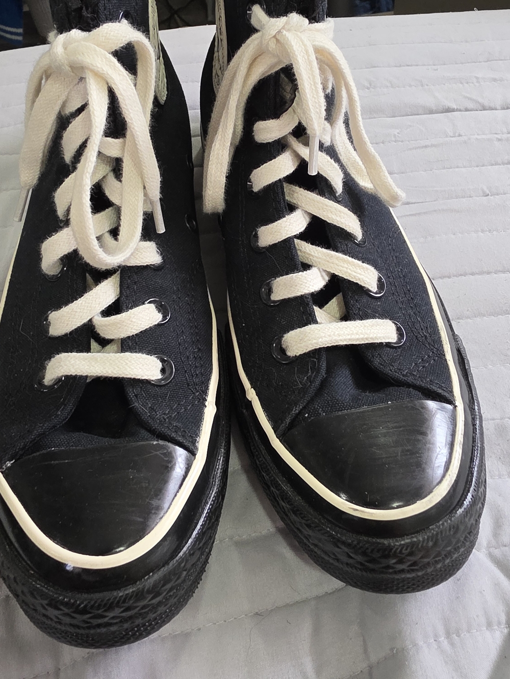 Converse Chuck 70 "Ruffles & Bows" Special Edition High Tops